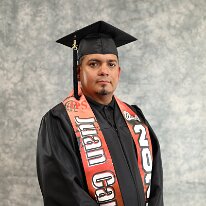 Juan Carlos 2025 Grad in regalia